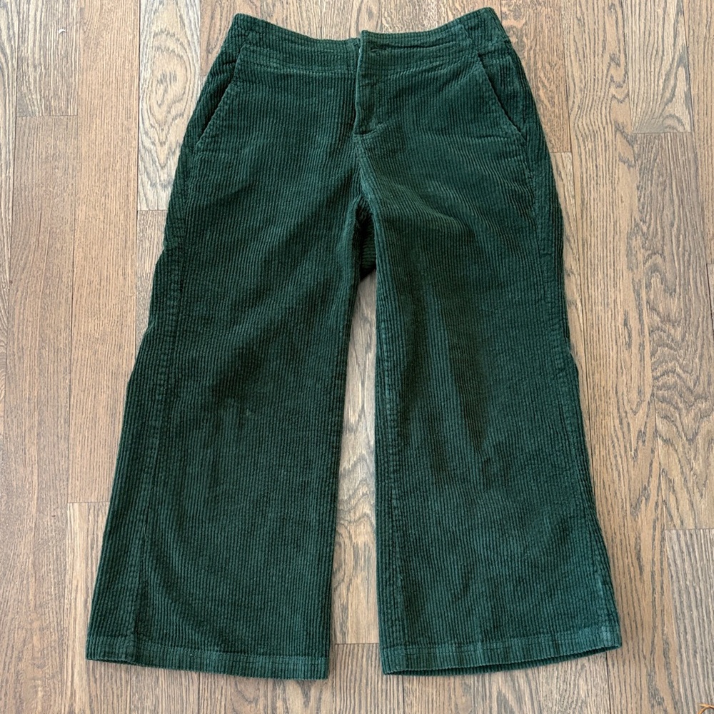 Pact 98% organic cotton corduroy pants SZ M